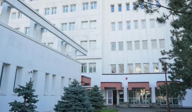 Primăria Craiova cumpără un bloc cu trei etaje ca să mute birourile Spitalului de Boli Infecțioase