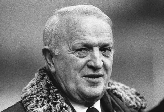 Cel mai mare antrenor român, Ștefan Kovács, a turnat la securitate înainte de perioada de glorie de la Ajax