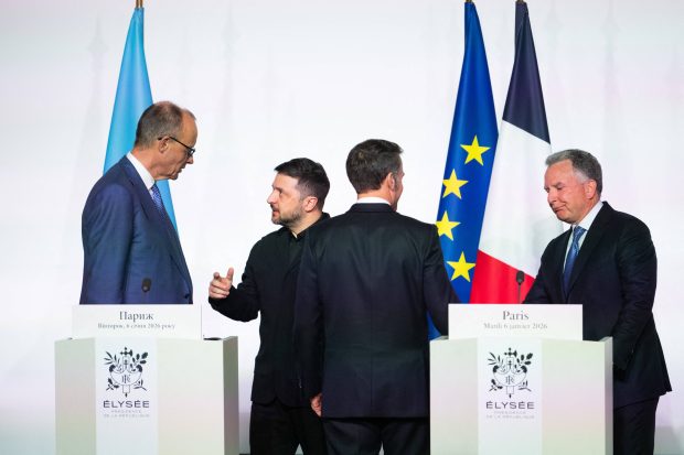 În plină criză strategică, sâmburele renașterii. De ce reînarmarea UE este oxigenul unei economii comunitare penalizate de datorii și cheltuieli sociale nesustenabile