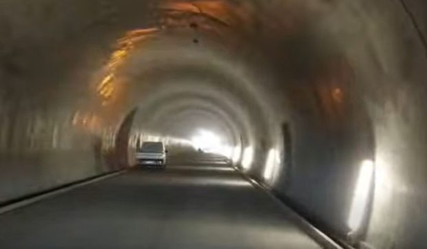 Circulația pe secțiunea 4 a autostrăzii Sibiu-Pitești ar putea fi deschisă de anul acesta: „Stadiul fizic al lucrărilor a ajuns la 85%”