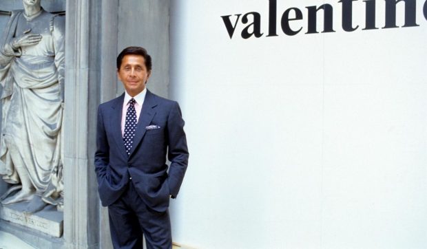 Cine a fost Valentino Garavani, simbolul luxului din haute couture. Italianul a revoluționat lumea modei încă din anii ’50