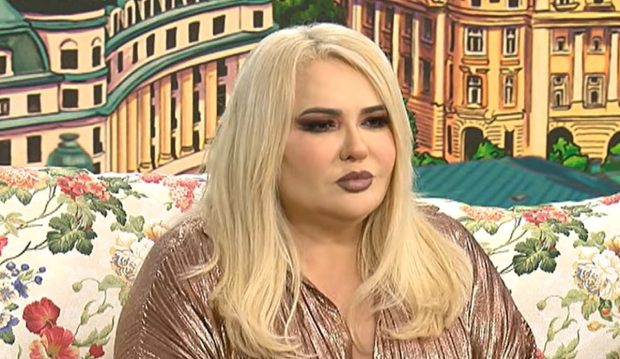 Imagine Stire Viorica de la Clejani se mută din România: „Îmi iau o casă acolo”. Ce a spus despre Fulgy, fiul ei: „Pe plăcere” | 2review.ro