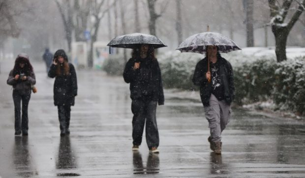 Vremea în București, în perioada 23-25 februarie 2026: Maxime de 7… 8 grade Celsius, vânt și ploi slabe