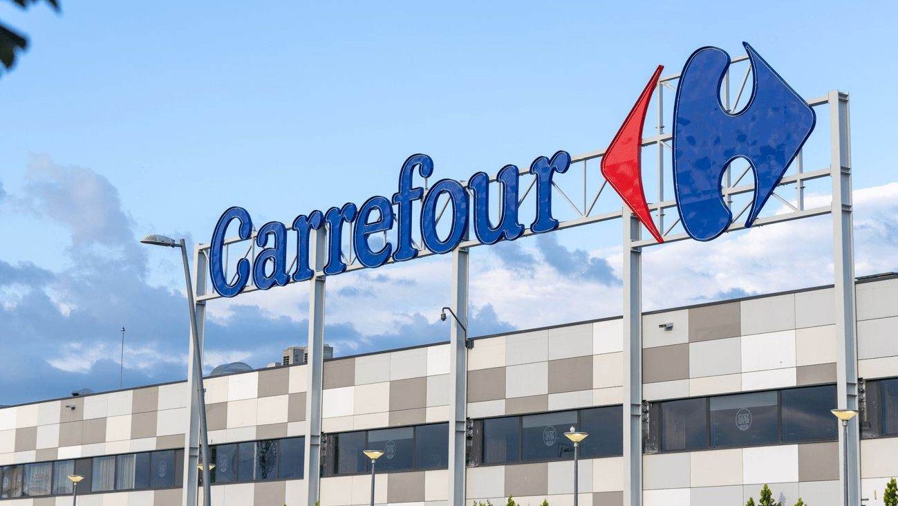 Poza pentru articolul Frații Pavăl au primit avizul pentru cumpărarea Carrefour. Consiliul Concurenţei a aprobat tranzacția