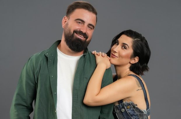 Imagine Stire Ce relație are Adda cu fiul ei, Alex, în vârstă de 9 ani. „Când o să fiți bătrâni, eu vă ajut cu de toate, însă la baie nu o să vă duc” | 2review.ro
