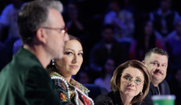 Imagine Stire Ce a spus Andra după ce actrița Carmen Tănase a ajuns în juriul „Românii au talent”: „Sincer, asta e!”. Cum se înțelege artista cu Andi Moisescu | 2review.ro