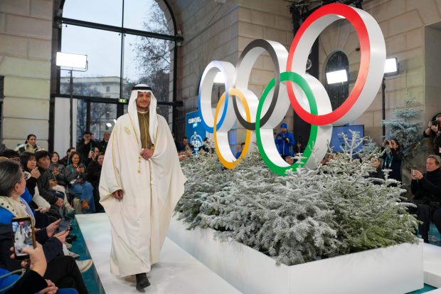 România n-a avut loc la prima festivitate de modă olimpică din istorie. Mongolia, Chile sau Arabia Saudită au fost invitate. Cine îi îmbracă pe „tricolori” la Jocurile Olimpice de iarnă 2026 | VIDEO