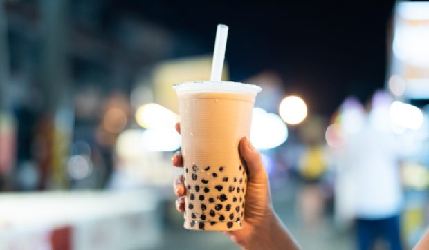 Povestea bărbatului care a renunțat la o carieră bancară pentru a vinde bubble tea: afacerea lui valorează peste 500 de milioane de dolari pe an