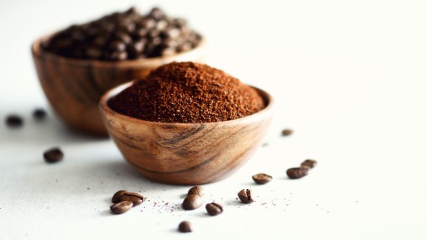 Cafeaua boabe vs. cafeaua măcinată: ce recomandă experții Tchibo