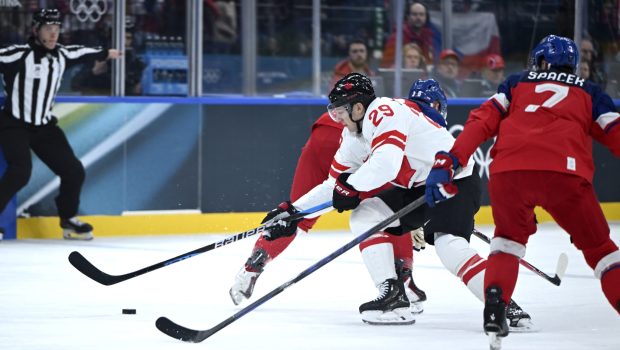 LIVEBLOG Jocurile Olimpice de iarnă 2026, turneul olimpic de hochei pe gheață, program și rezultate. Azi, derby-ul nordic, Finlanda – Suedia. SUA și Canada au debutat cu victorii