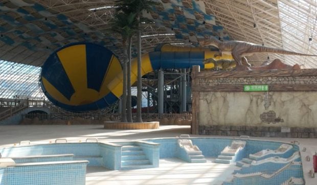 Cel mai mare parc acvatic din lume, un vis de 14 miliarde de dolari întins pe 12 kilometri pătrați,   ajuns o ruină | VIDEO
