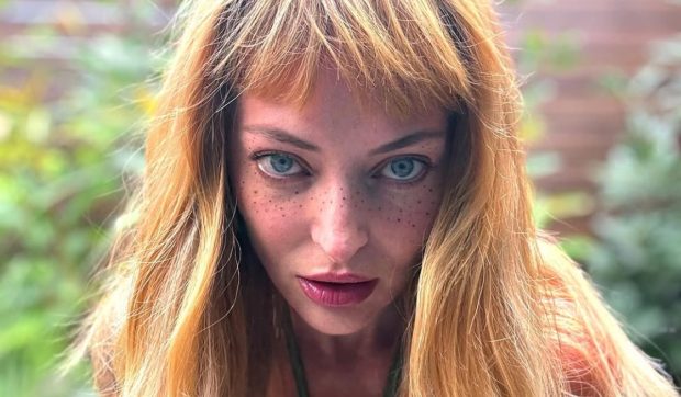 Imagine Stire Cum și-a sărbătorit Delia Matache ziua de naștere. Artista a împlinit 44 de ani | 2review.ro