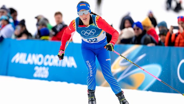 Programul și rezultatele sportivilor români la Jocurile Olimpice de Iarnă Milano-Cortina 2026. Delia Reit, pe 96 la schi fond, bătută de o mongoleză și de o thailandeză. Locul 9, ultimul, la ștafeta mixtă de la sanie