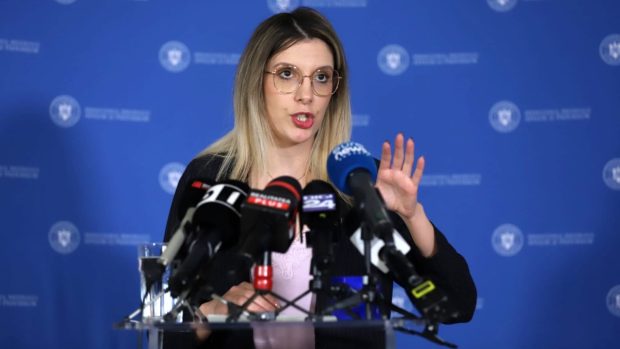 Diana Buzoianu a anunțat reguli noi pentru iazurile piscicole: „Avem cratere cu apă și oamenii au murit înotând acolo”
