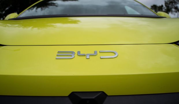 Mașina Anului 2026 în România, cumpărată masiv de italieni. Este electrică și are o autonomie de 220 de kilometri