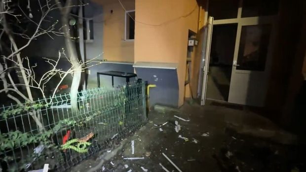 Explozie într-un bloc din Chitila: doi răniți și 40 de persoane evacuate