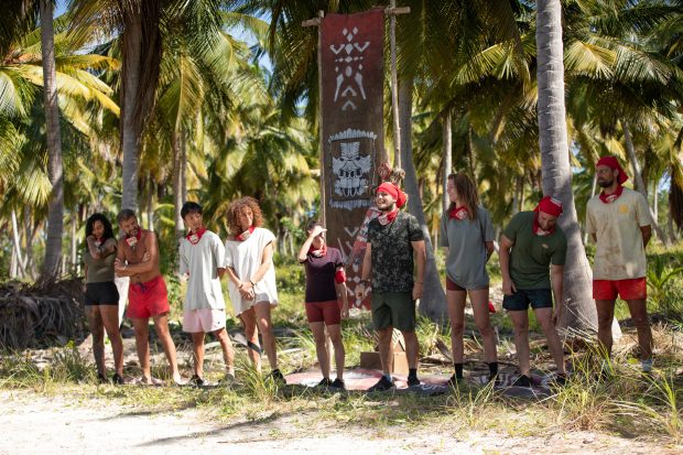 Imagine Stire Survivor România, 20 februarie 2026. Plecarea Larisei Uță din tribul Faimoșilor, aprig comentată de foștii ei colegi: „Energia o să fie mai bună” | 2review.ro
