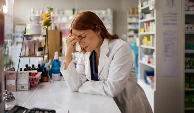 O farmacistă din Constanța, cu patru ani vechime, câștigă 4.500 de lei pe lună: „După 5 ani de facultate”