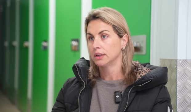 Afacerea „plictisitoare” cu care o femeie face 4.500 de euro pe lună, fără să aibă vreun angajat