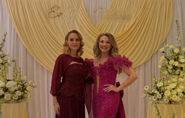 Imagine Stire Gabriela Firea și-a botezat nepoțica. Cum a apărut la petrecerea unde atmosfera a fost întreținută de Mirela Vaida: „O seară cu emoție” | 2review.ro