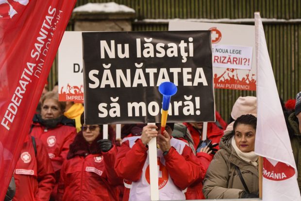Grevă generală pregătită în sănătate de sindicaliștii Sanitas, din cauza tăierii fondului de salarii cu 10%