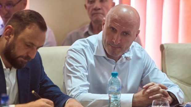 Fost șef ELCEN, cercetat de DNA pentru mită, revine în companie într-o funcție de management
