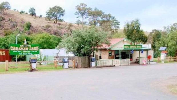 Un oraș cu doar 5 locuitori a fost scos la vânzare, deși niciunul dintre ei nu vrea să plece, în Australia