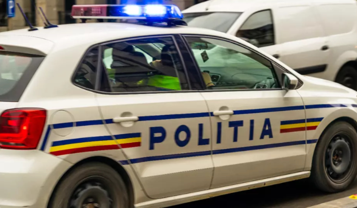 „A suferit o intervenție chirurgicală la ambele brațe”