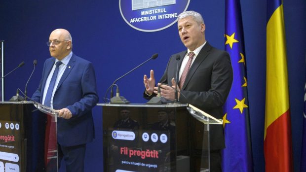 Cătălin Predoiu reacționează după ce Raed Arafat a cerut limitarea accesului la TikTok, Instagram și Facebook: „Interdicția nu rezolvă nimic. Copiii pot folosi platformele pe ascuns”
