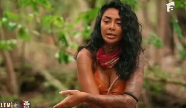 Imagine Stire Telespectatorii, deranjați de comportamentul concurentei Naba Salem la Survivor România 2026. Au reclamat Antena 1 la CNA | 2review.ro