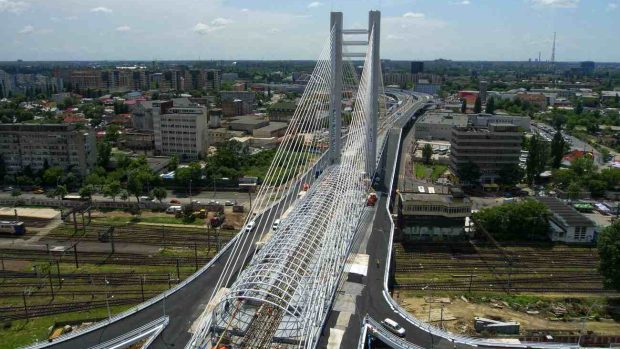 Ciprian Ciucu a anunțat când încep reparațiile la Podul Basarab, aproape un pericol public după 15 ani de la finalizare. Construcția a costat 240 de milioane de euro