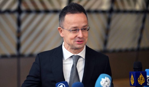 UDMR e atacat ca un animal, spune ministrul de Externe al Ungariei. Péter Szijjártó vrea să-l ajute pe Kelemen Hunor