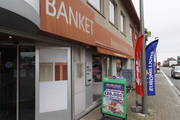 21 de prieteni din Belgia au câştigat 123 de milioane de euro la EuroMillions, fiecare a contribuit cu 5 euro: „Aveam 15 apeluri pierdute”