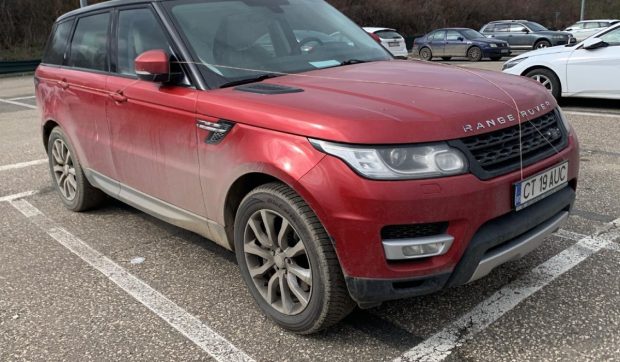 ANAF scoate la licitație un Range Rover cu 284.000 de kilometri la preț de Dacia Logan, în Constanța