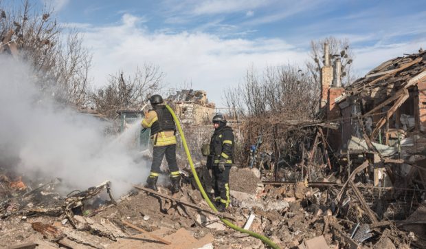 „4 ani de război în Ucraina”. Aproape 55% dintre români cred că Rusia este vinovată de declanșarea războiului din Ucraina, în scădere semnificativă față de mai 2022