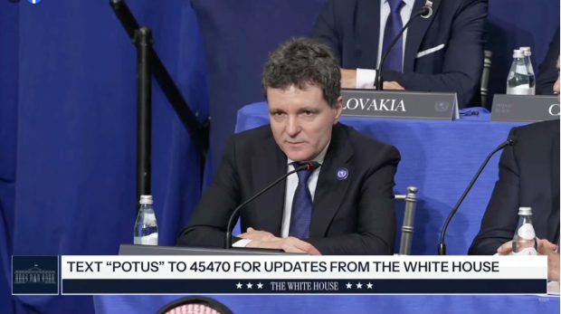 Nicușor Dan a glumit după ce a fost numit de Trump „premier”: „Nu e trecut timpul încă” / „5-6 oficiali români negociază acum cu omologi din SUA”