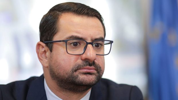 Adrian Chesnoiu a fost condamnat la 4 ani de închisoare în primă instanță. Fostul ministru al Agriculturii, acuzat că a trucat un concurs de angajare în 2022