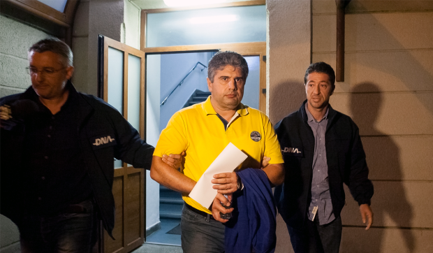 Primarul cu cel mai bogat CV infracțional a fost reabilitat. Adrian Mladin este din nou om cinstit, după ce obișnuia să ceară mite de milioane de euro  