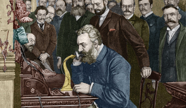 Povestea primului apel telefonic: cele nouă cuvinte rostite de Alexander Graham Bell acum 150 de ani care au schimbat istoria telecomunicațiilor