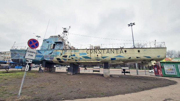 Cele cinci vedete maritime, exponatele-simbol din Constanța, dispar din oraș. Primăria le-a vândut la preț de fier vechi