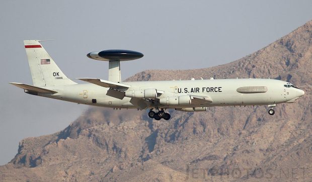 Iranul a lovit și a distrus un avion radar american esențial și exorbitant de scump: 700 de milioane de dolari