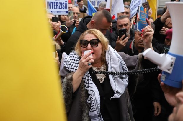 Diana Șoșoacă ar putea fi anchetată în România, după ce Comisia JURI din Parlamentul European a votat pentru ridicarea imunității