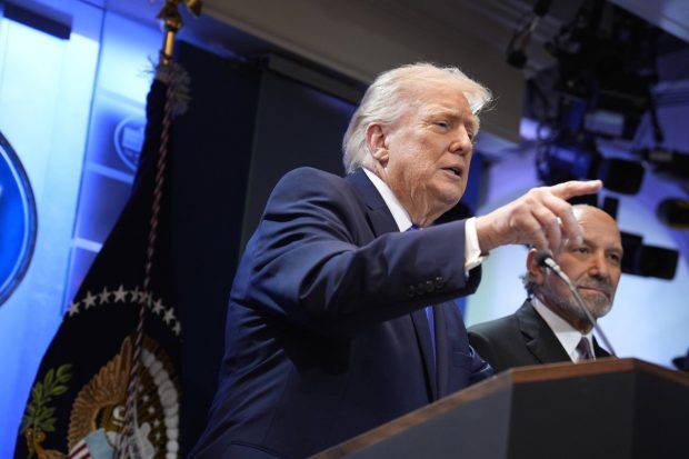 Trump i-a anunțat pe americani că vor mai muri soldați ai Statelor Unite în războiul pe care l-a declanșat împotriva Iranului