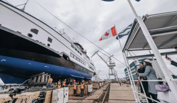 Cum arată al 10-lea feribot pentru Canada, lansat de Damen Galați. Nava este pregătită pentru viitorul electric