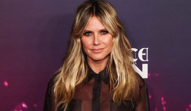 Imagine Stire Afecțiunea cu care a fost diagnosticată Heidi Klum. Mesajul ei pentru femeile trecute de 50 de ani | 2review.ro