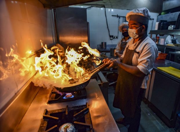 India este la un pas să-și închidă restaurantele și hotelurile: „Mai avem stoc de GPL pentru două zile”