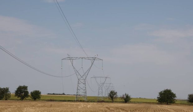 O linie electrică dintre România și Republica Moldova a fost deconectată în urma atacurilor din Ucraina: „Rusia e singura responsabilă”