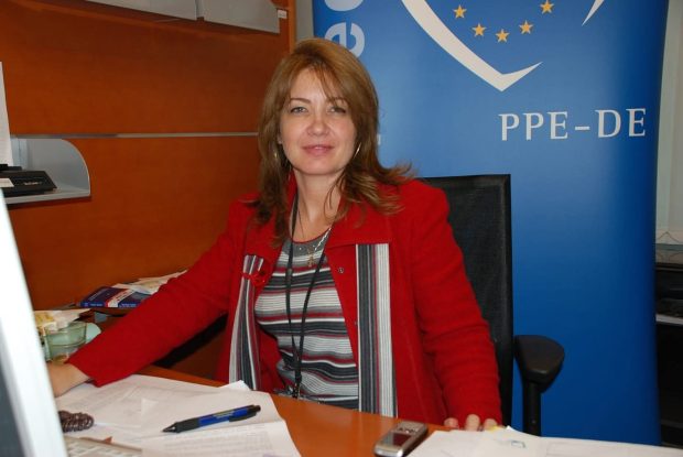 Profesoara de matematică Mihaela Popa, despre simularea în cascadă a Evaluării Naționale: „Aduce doar haos în școli, materie pierdută și ore date peste cap”