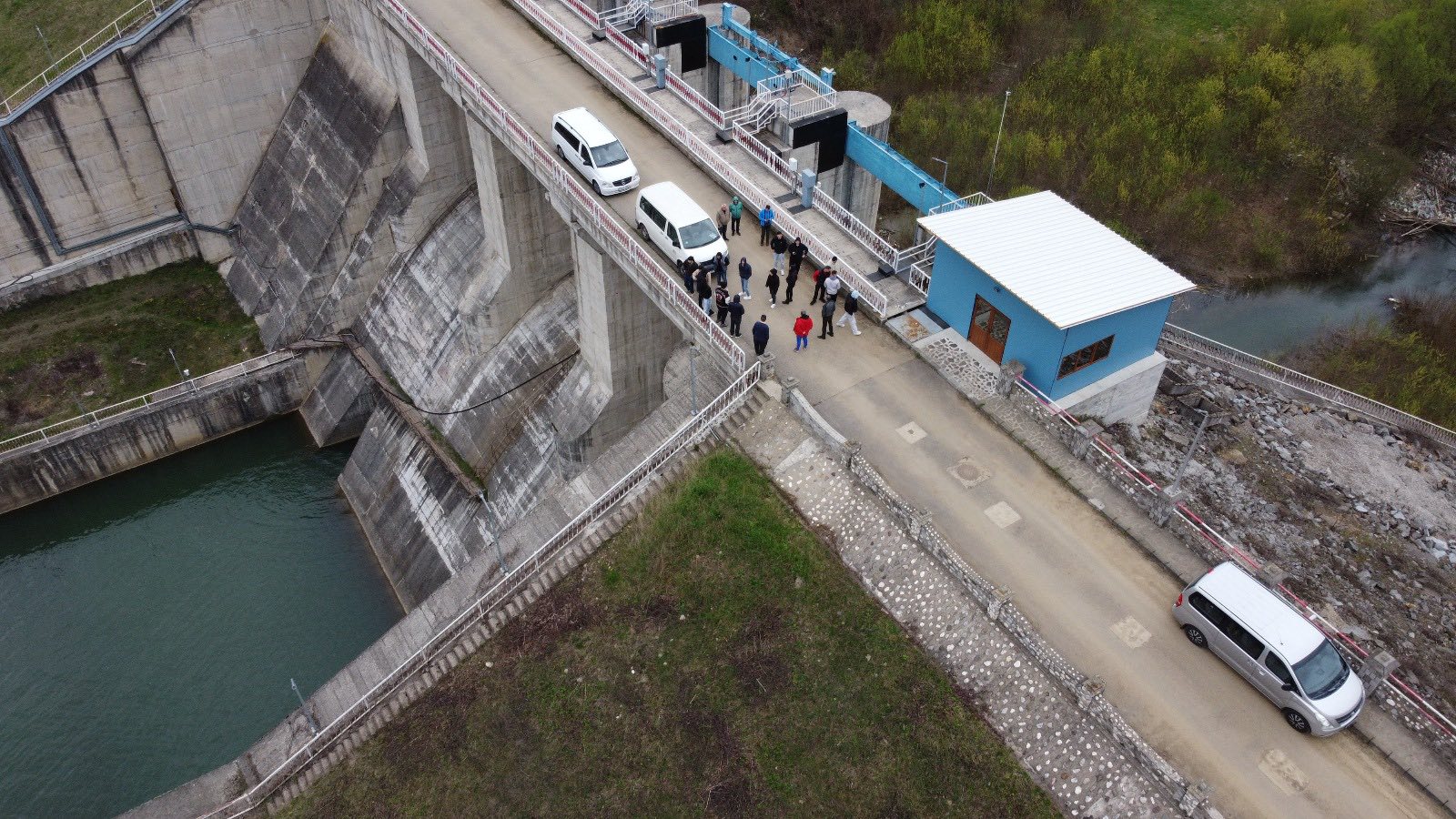 Controversele barajului de la Mihăileni: autorizația de construire emisă în comunism a fost anulată. „Este un exemplu clasic de proiect fosilă, o relicvă a ingineriei hidrotehnice”