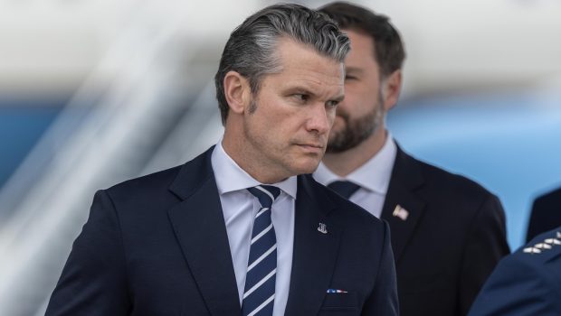 Pete Hegseth cere Rusiei să nu se implice în războiul din Orientul Mijlociu și-l avertizează pe Mojtaba Khamenei